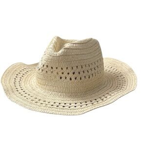 BCBGeneration | Flexible Lightweight Straw Hat